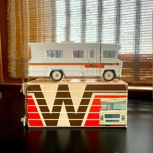 Vintage Avon motorhome full after shave